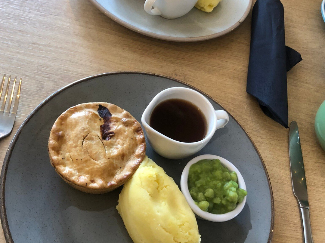 月达尔酒店主图