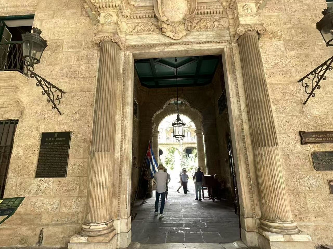 阿玛斯广场-哈瓦那必去景点