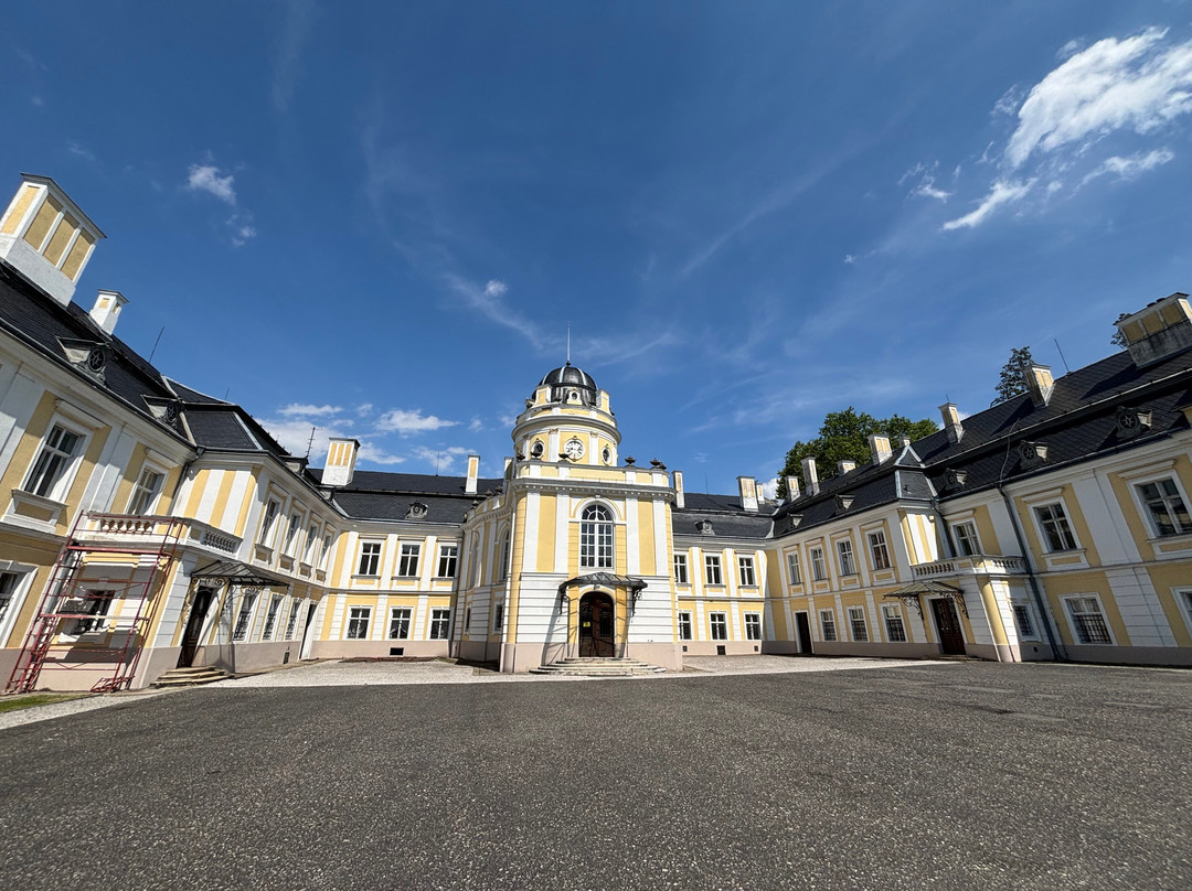 Castle Silherovice-Opava必去景点