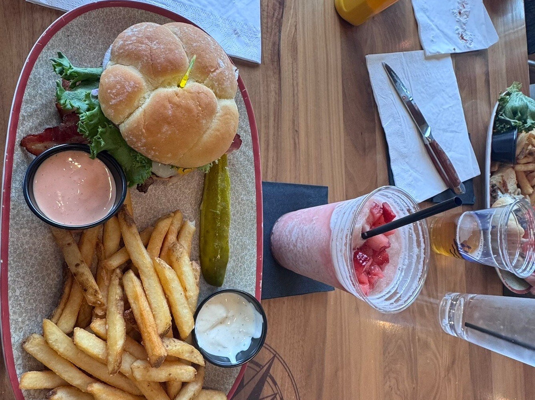 Compass by Margaritaville主图