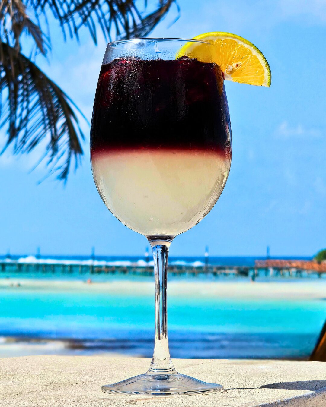 Lotus Beach Hotel-泳池