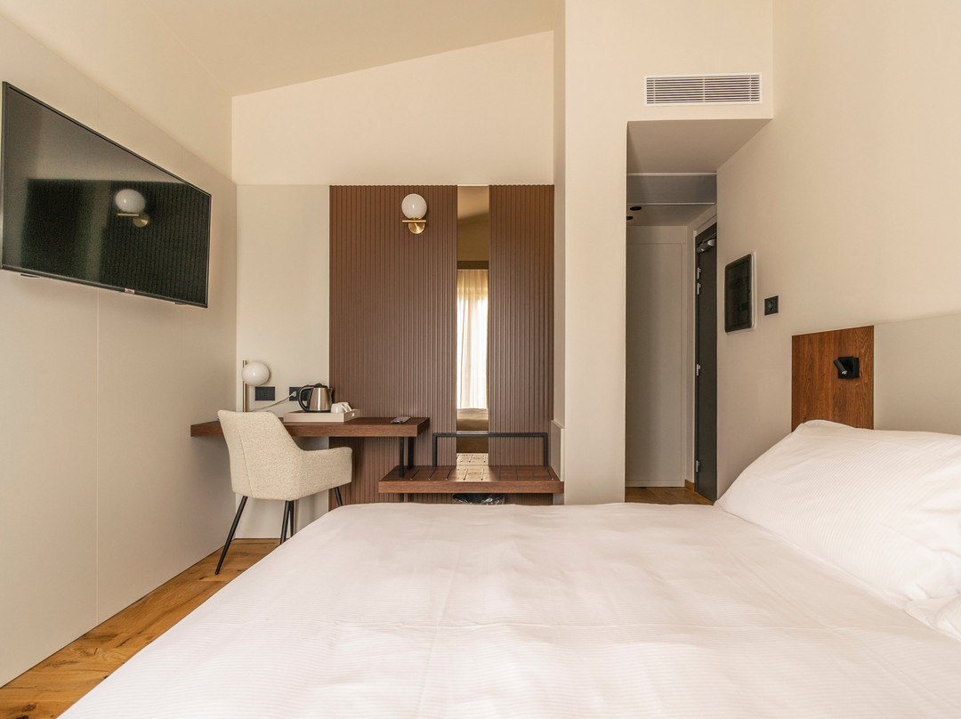 圣米歇尔酒店主图