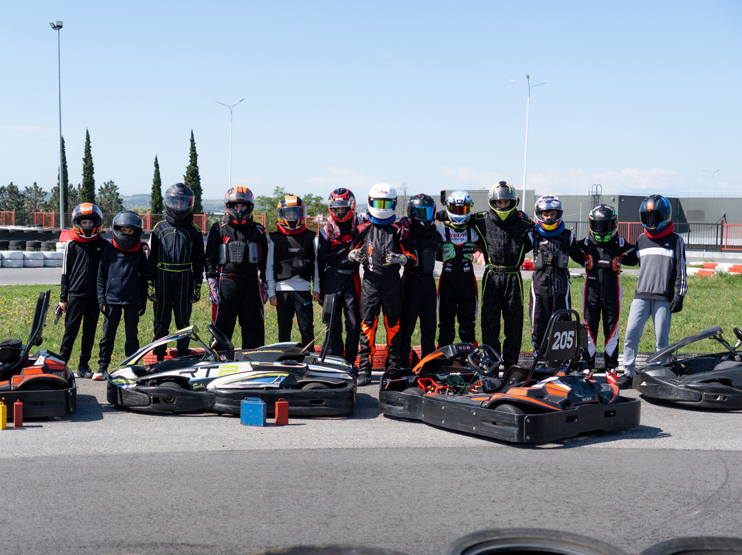 Go Kart Center-Pylaia必去景点