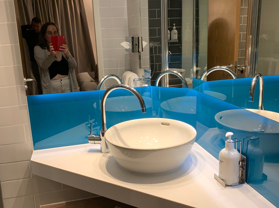 伦敦克罗伊登智选假日酒店主图