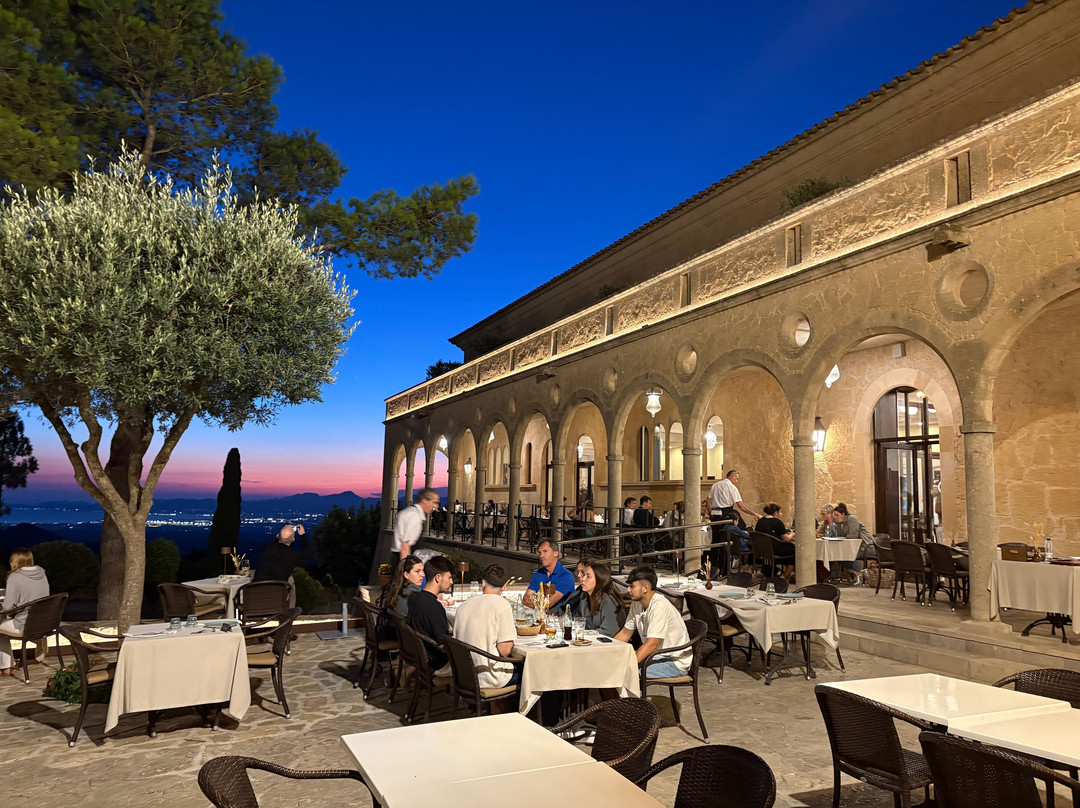 Santuari de Cura Hotel主图