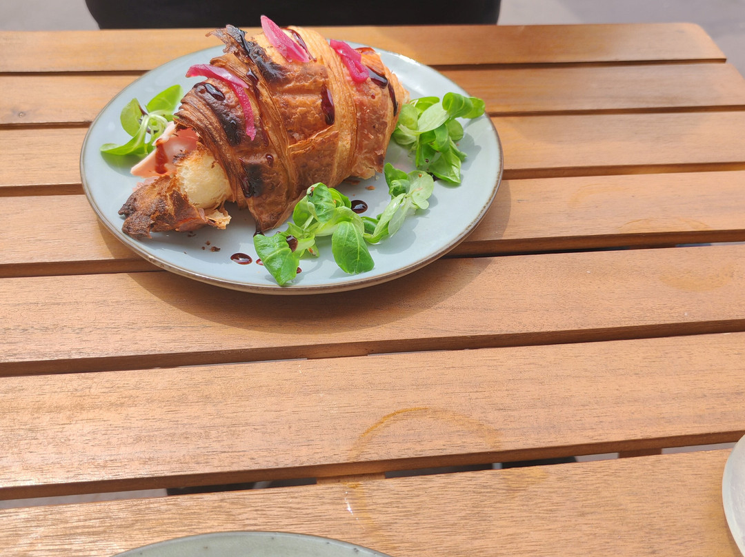 Le Pompon Sur La Daronne