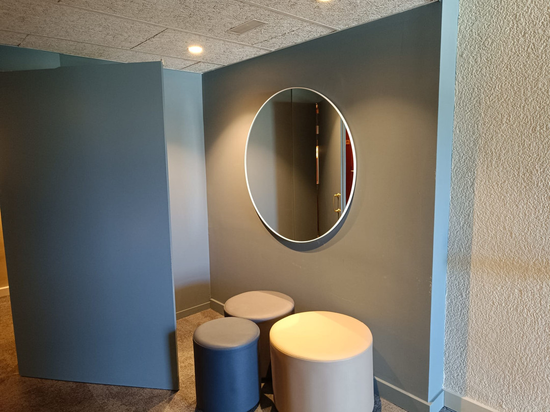 戈雅公园名望酒店主图