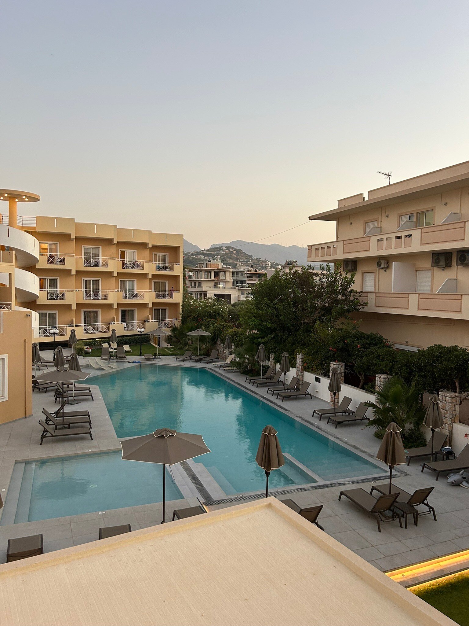 Sunny Bay Hotel-官方