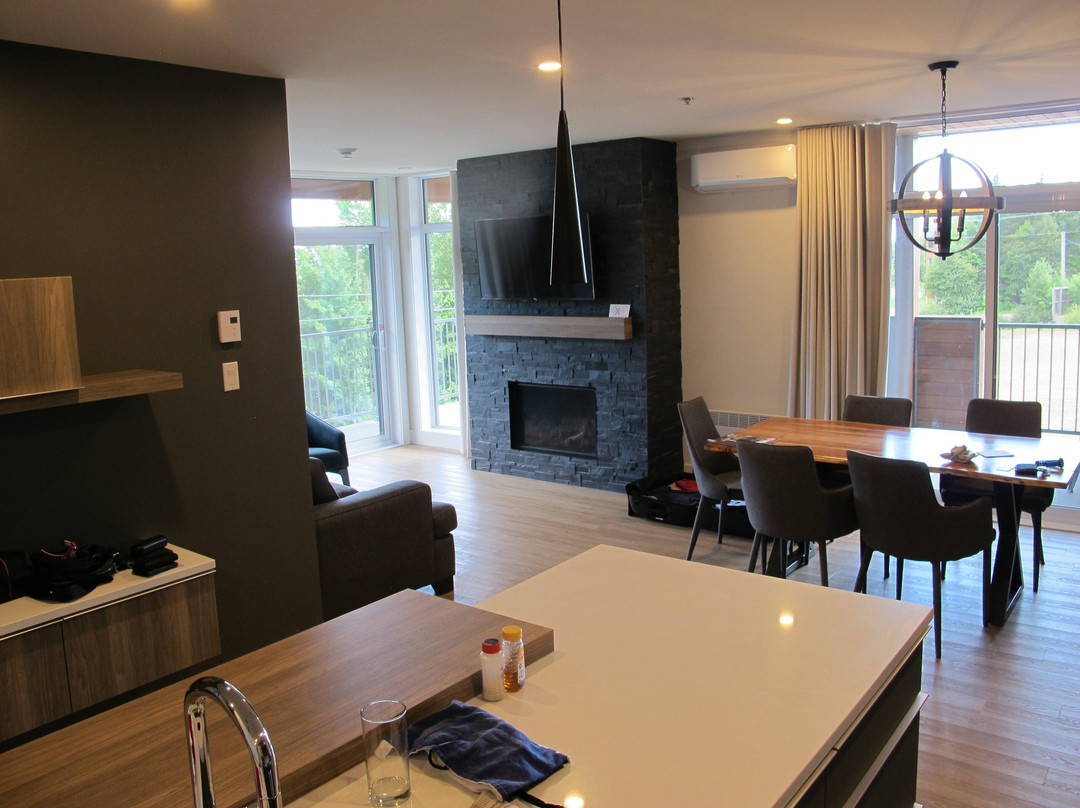 Les Caches De La Grande Pointe主图