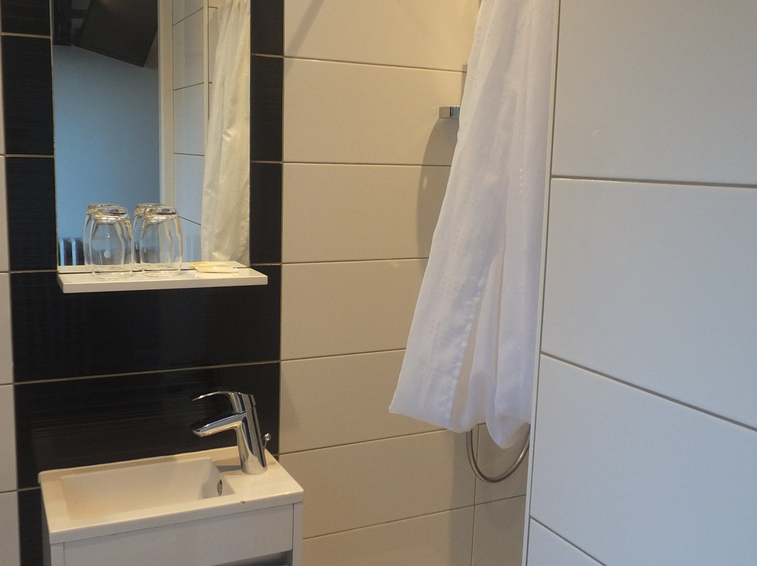 Logis Hôtel les Voiliers主图