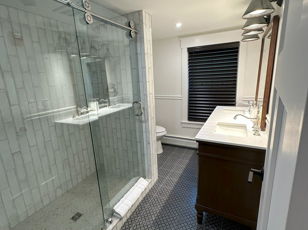 Green Trails Inn主图