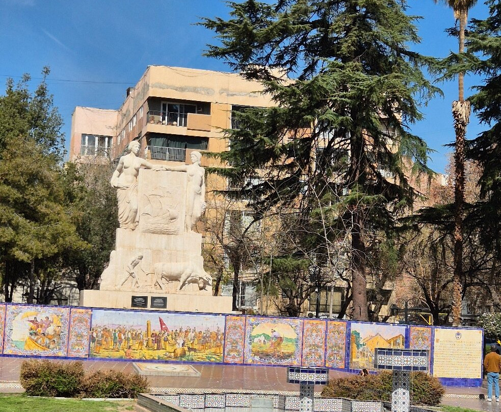 Plaza España-门多萨必去景点