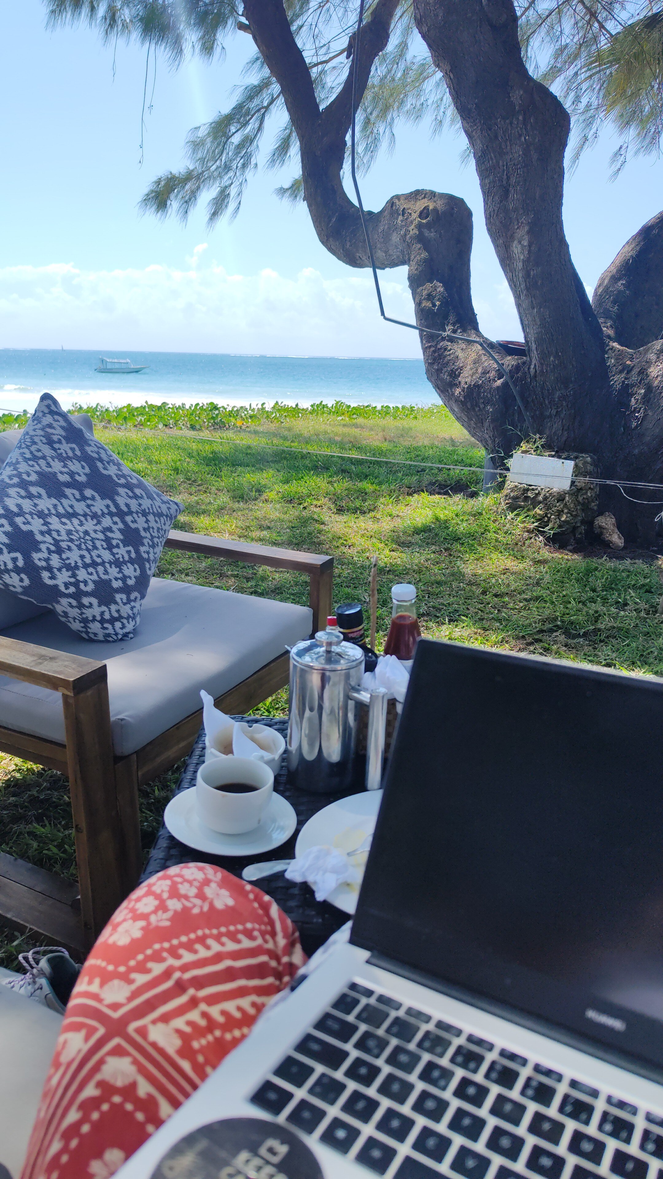 Lantana Galu Beach-官方