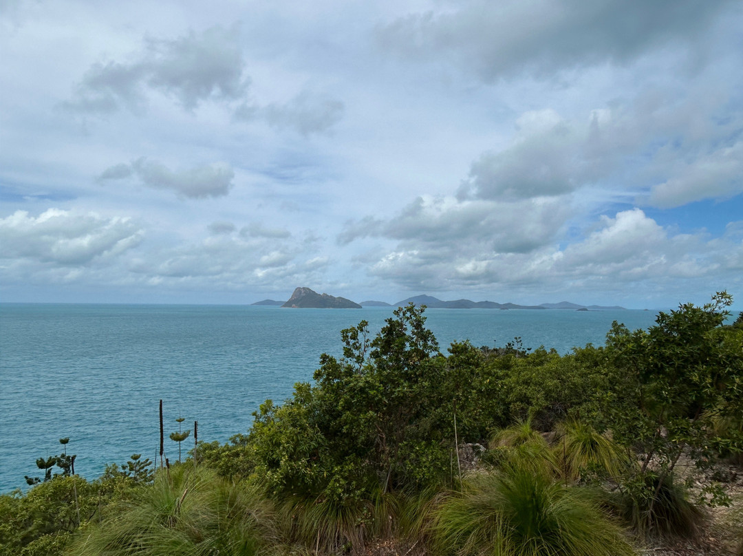 HI Trails HQ-汉密尔顿岛必去景点