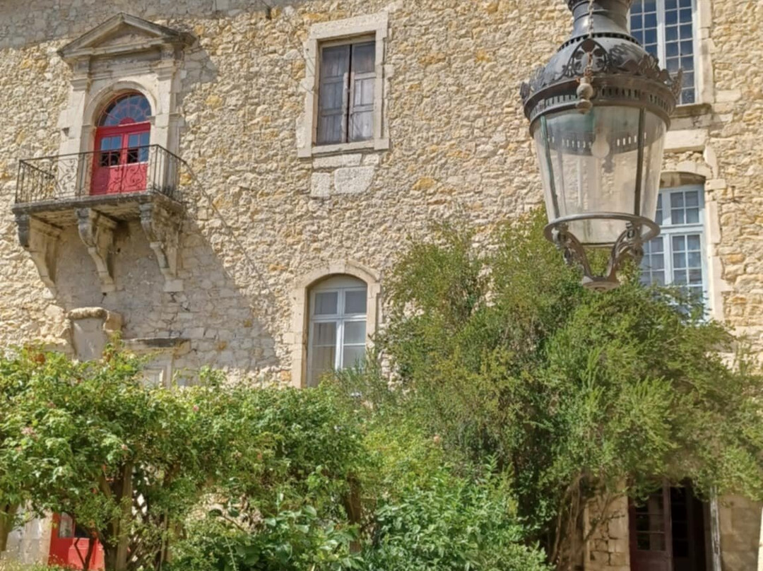Le palais des Eveques-Bourg-Saint-Andeol必去景点
