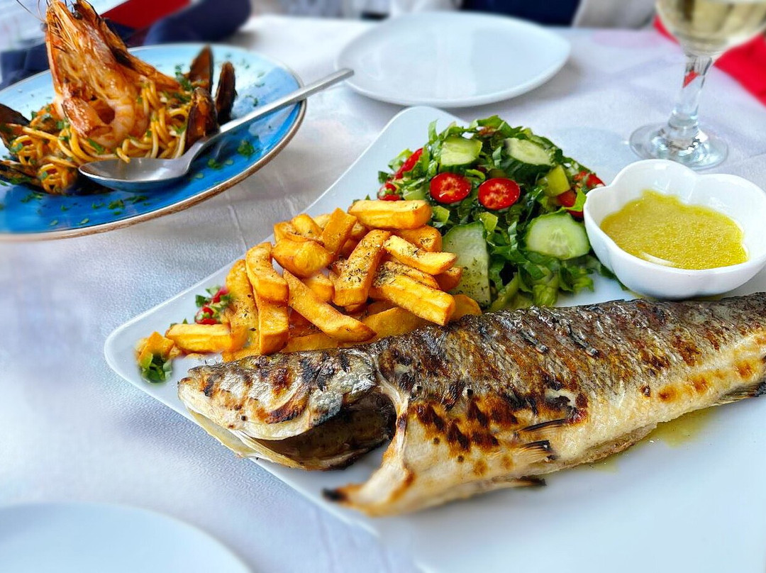 Theoni's Restaurant