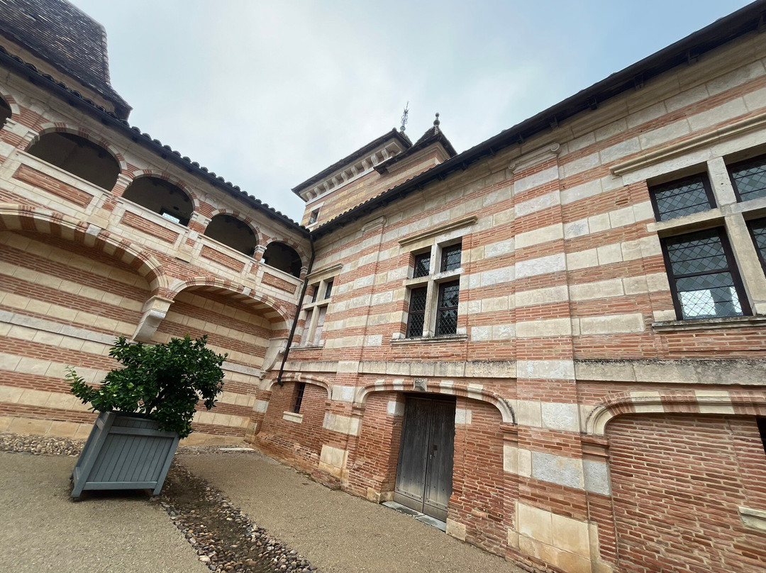 Chateau de Lareole-Lareole必去景点