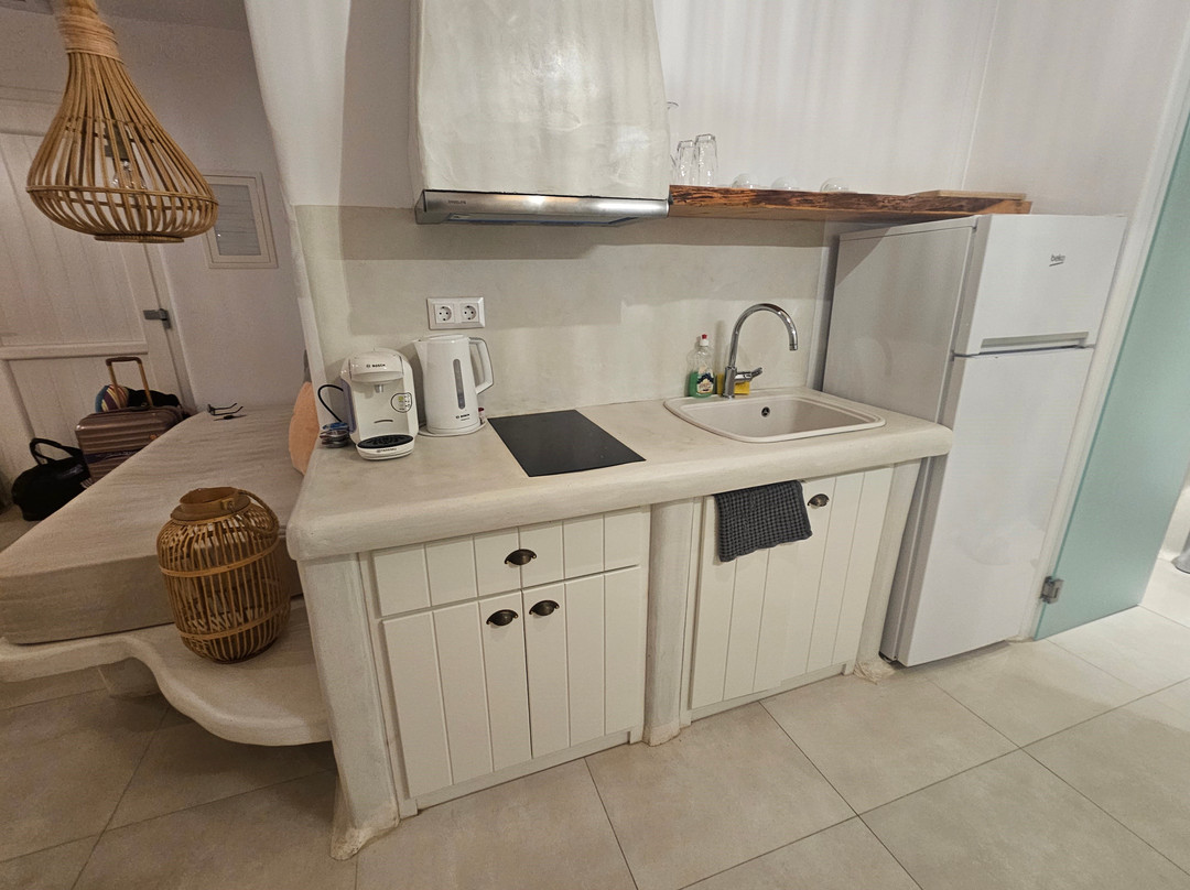 Birikos Hotel Studios & Apartment主图