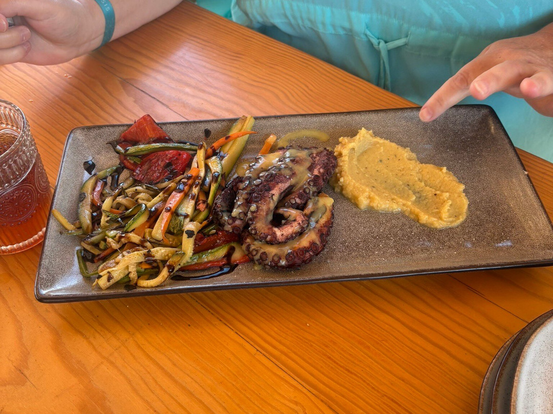 Medousa Restaurant主图