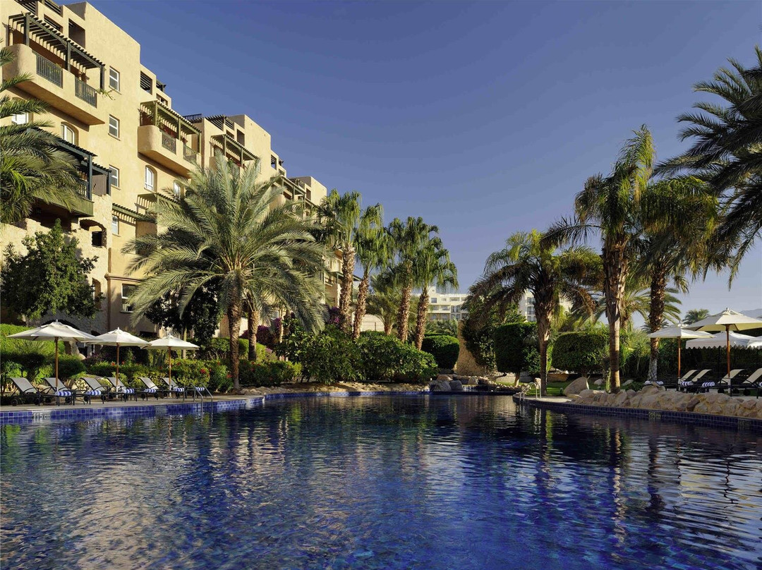 亚喀巴瑞享度假村及公寓主图