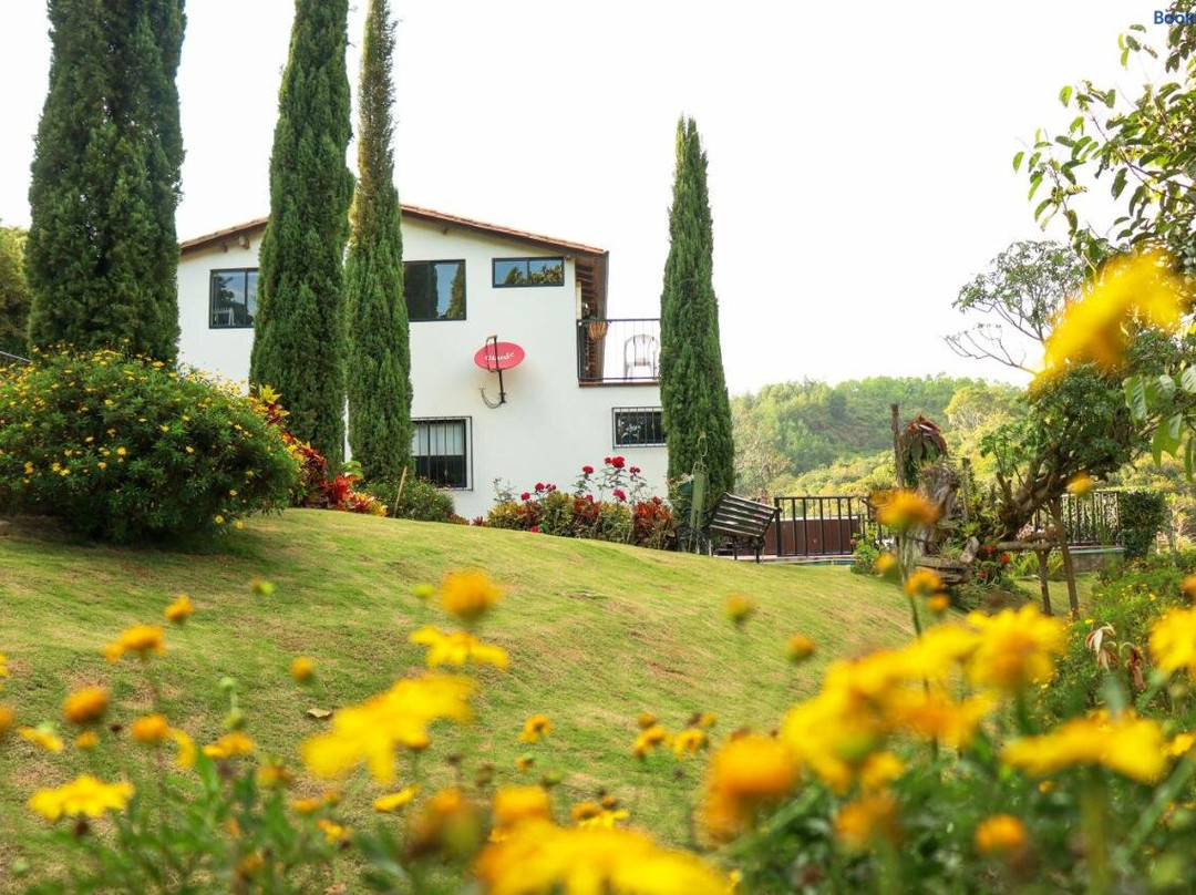 Las Estrellas Agrohotel