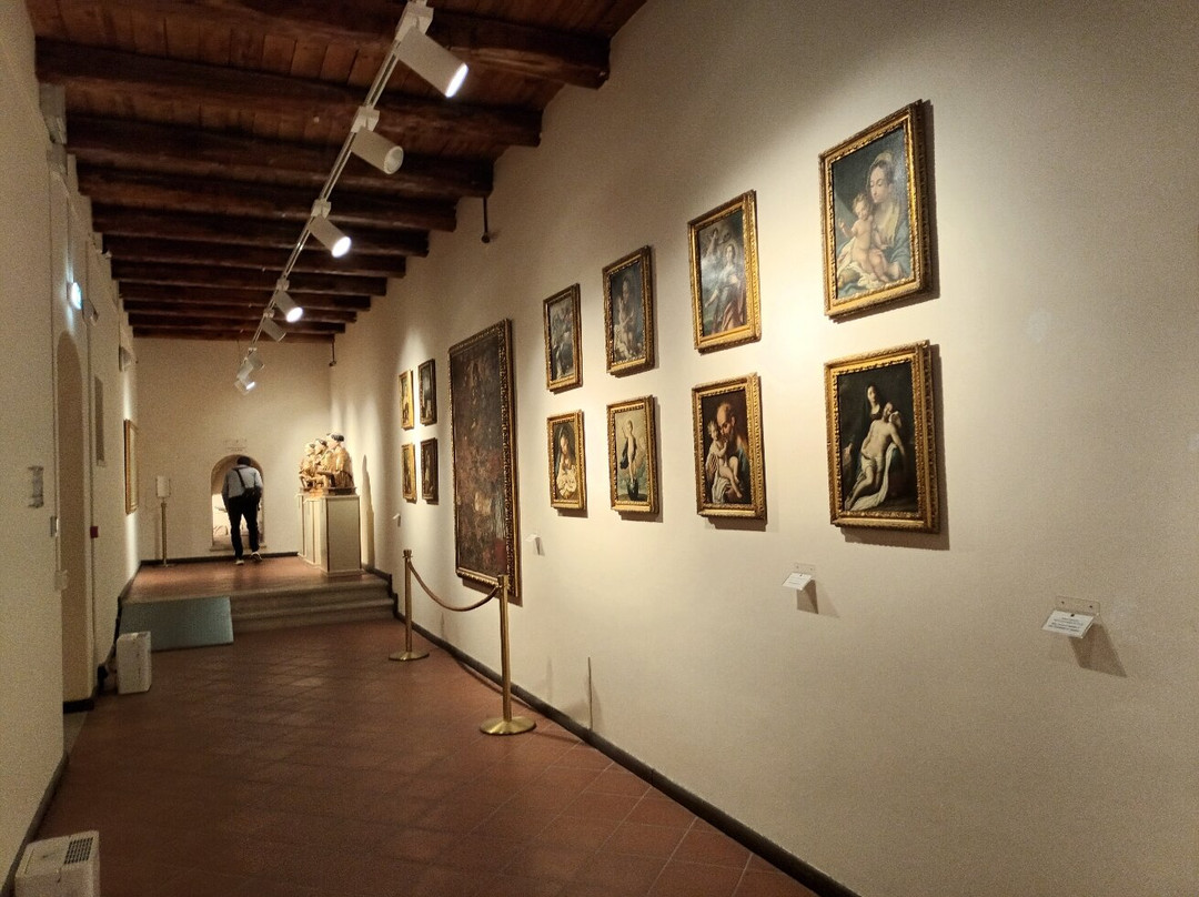 Museo Civico Di Taverna-Taverna必去景点
