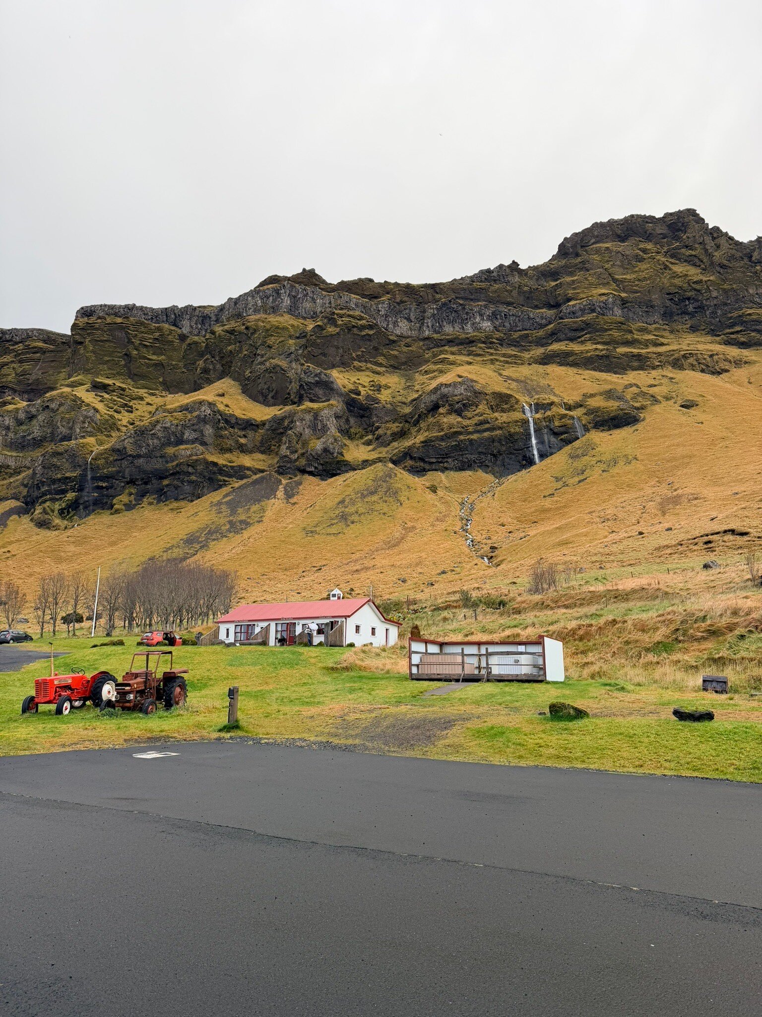 The Garage - Studio Apartments-官方
