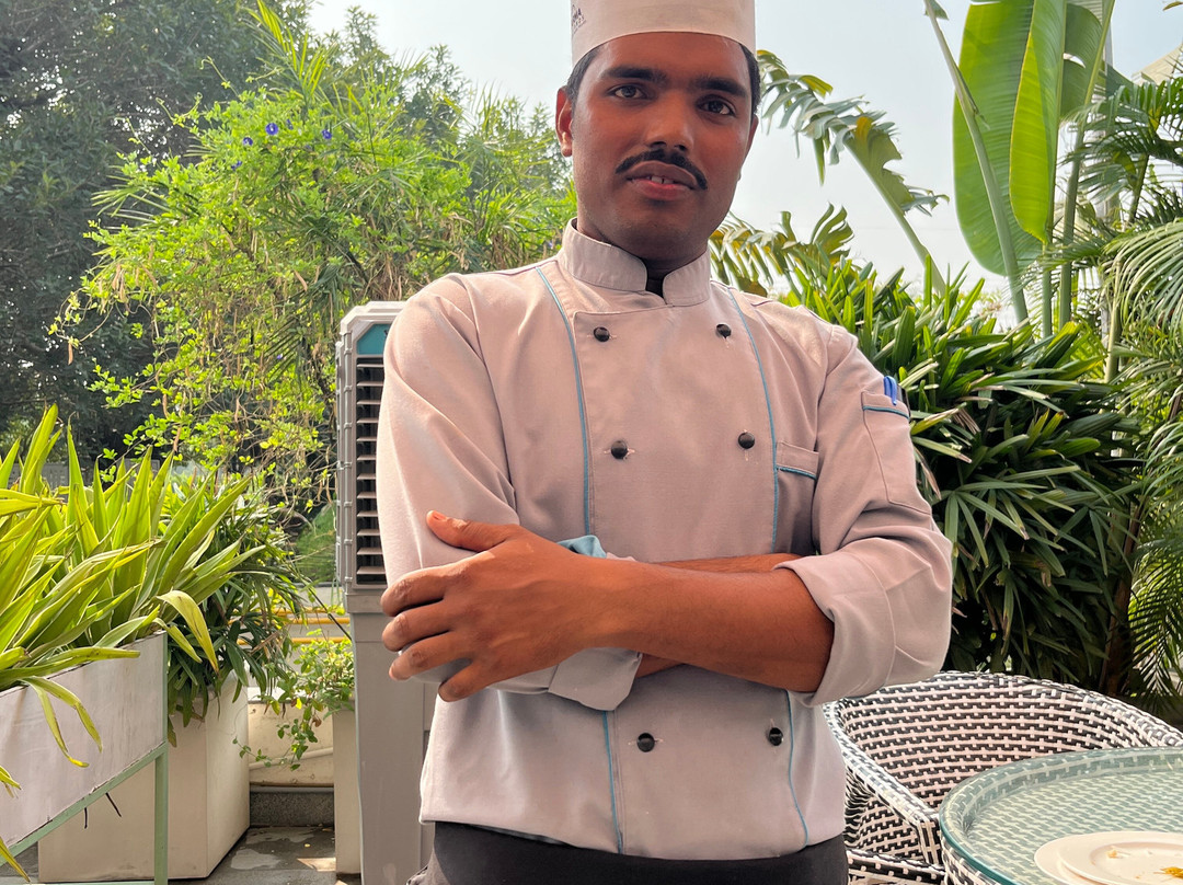 Karma Lakelands Golf Resort & Residences主图