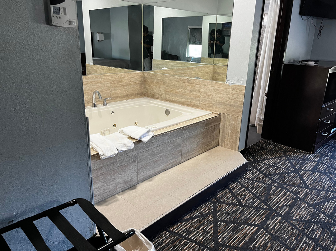 Quality Inn Grand Rapids Near Downtown主图