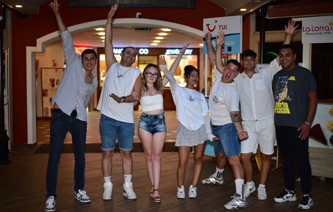 阿依达俱乐部酒店-官方