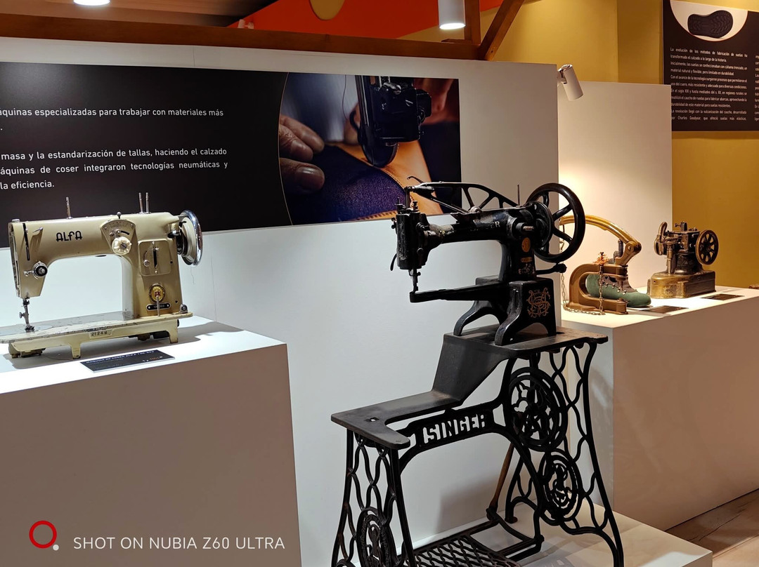 Museo del Calzado. Basilio García-Arnedo必去景点