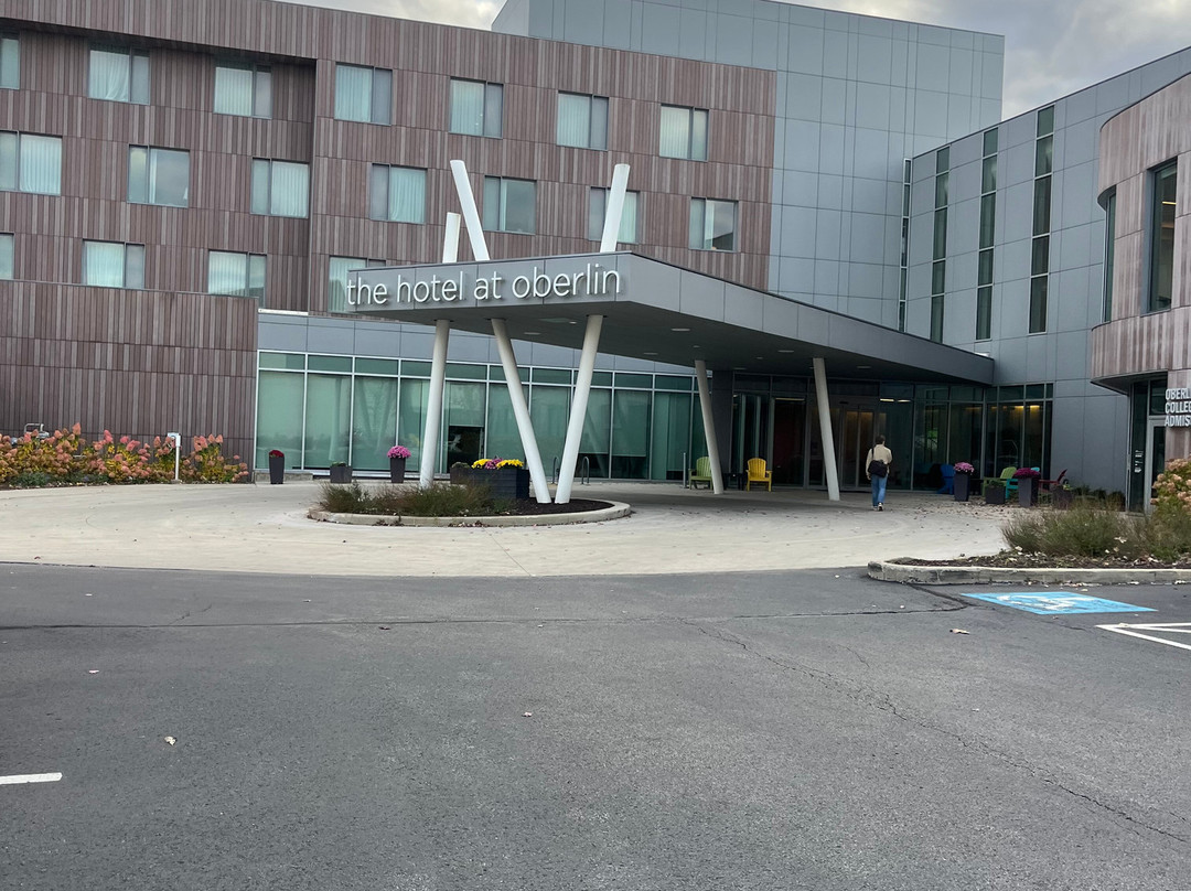 The Hotel at Oberlin主图