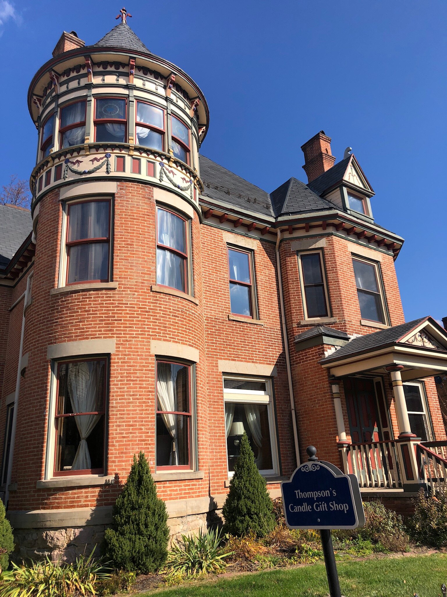 Gage Mansion Bed & Breakfast-浴室