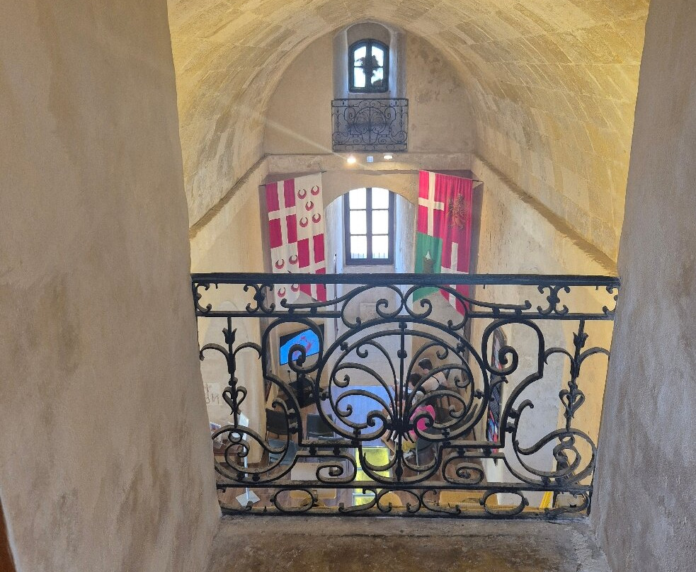 St Agatha's Tower - The Red Tower-梅雷赫必去景点