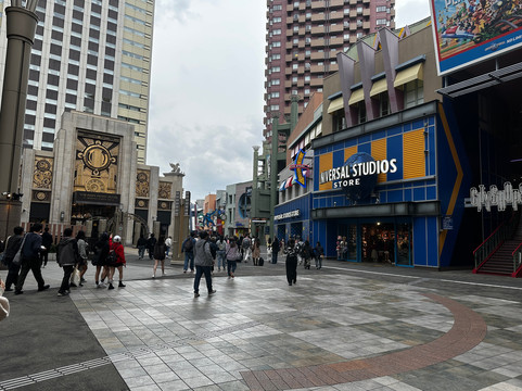 大阪环球影城步行街-大阪市必去景点