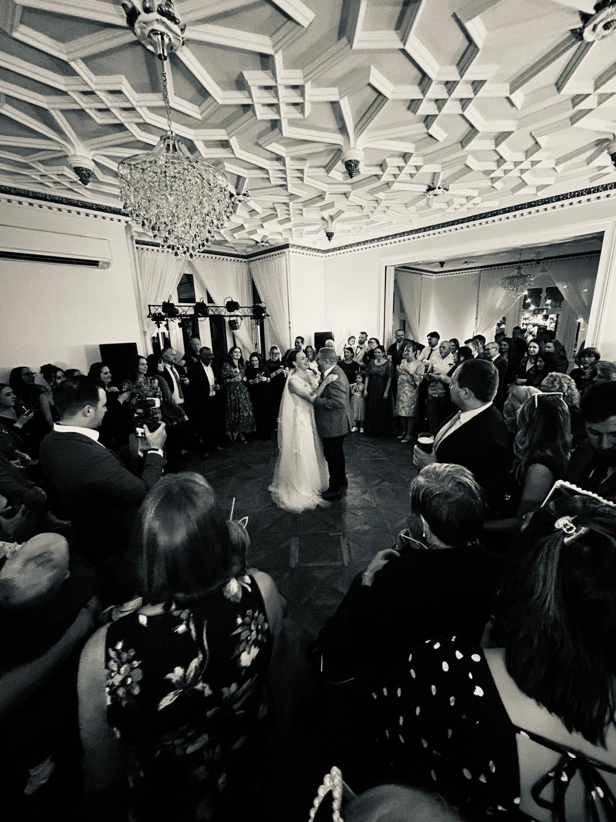 Highley Manor-官方