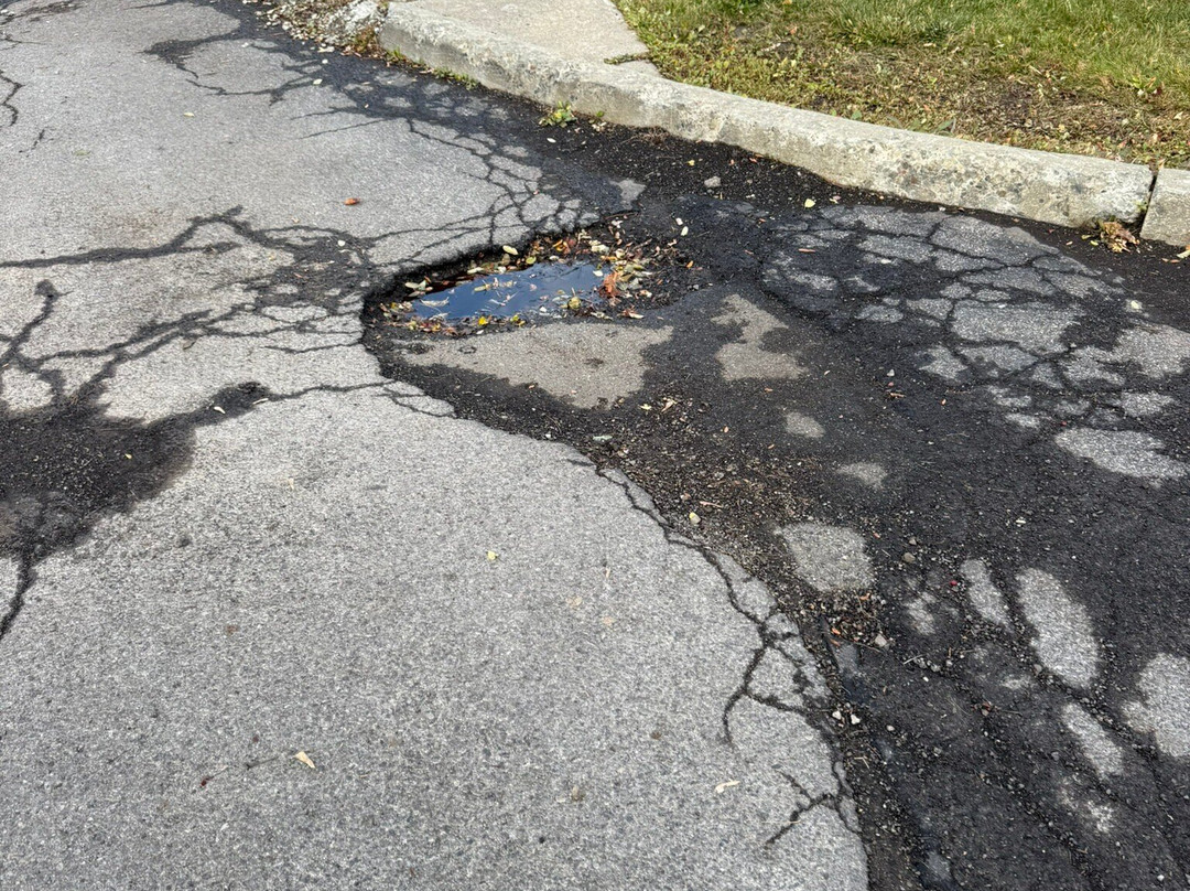 伊萨卡乡村套房酒店主图