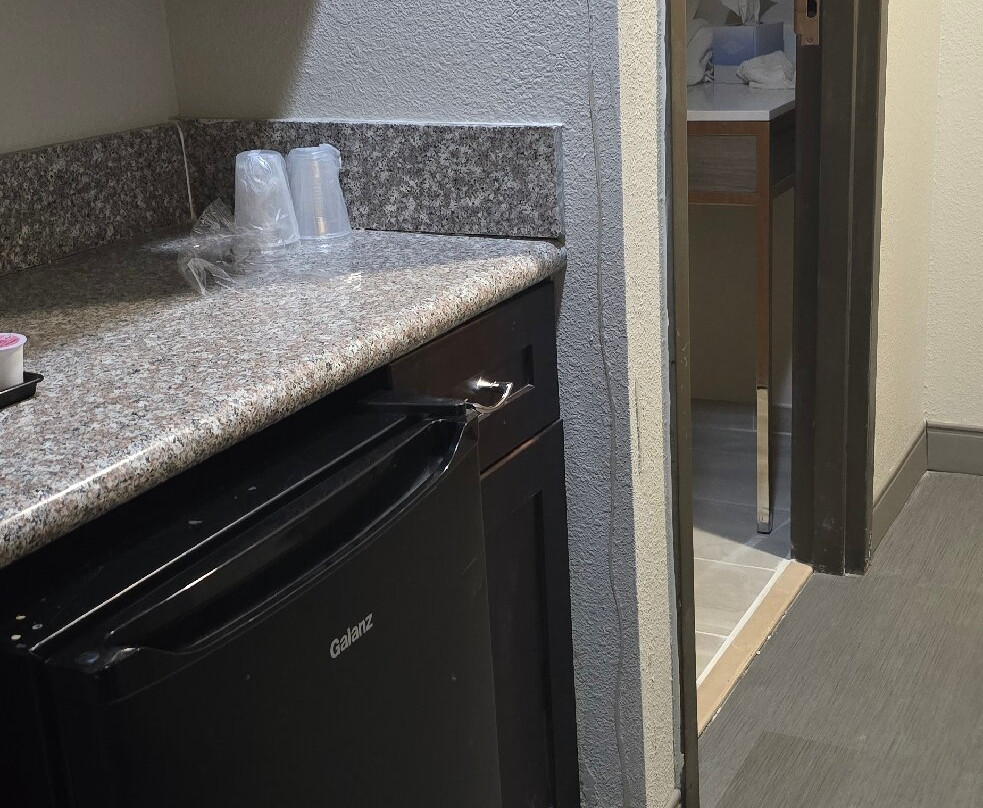 Holiday Inn Express & Suites Cleveland by IHG主图