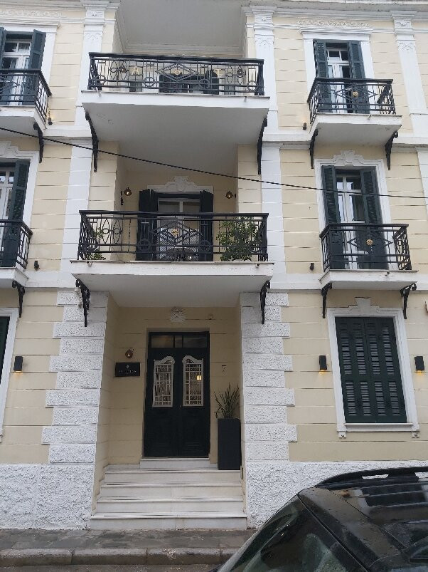 The Anthemion House主图