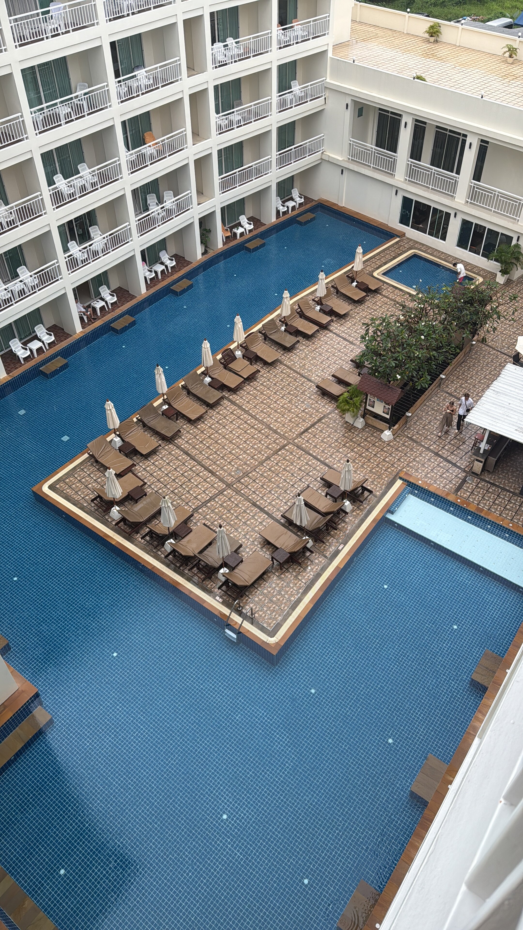 查纳莱山边度假酒店-官方