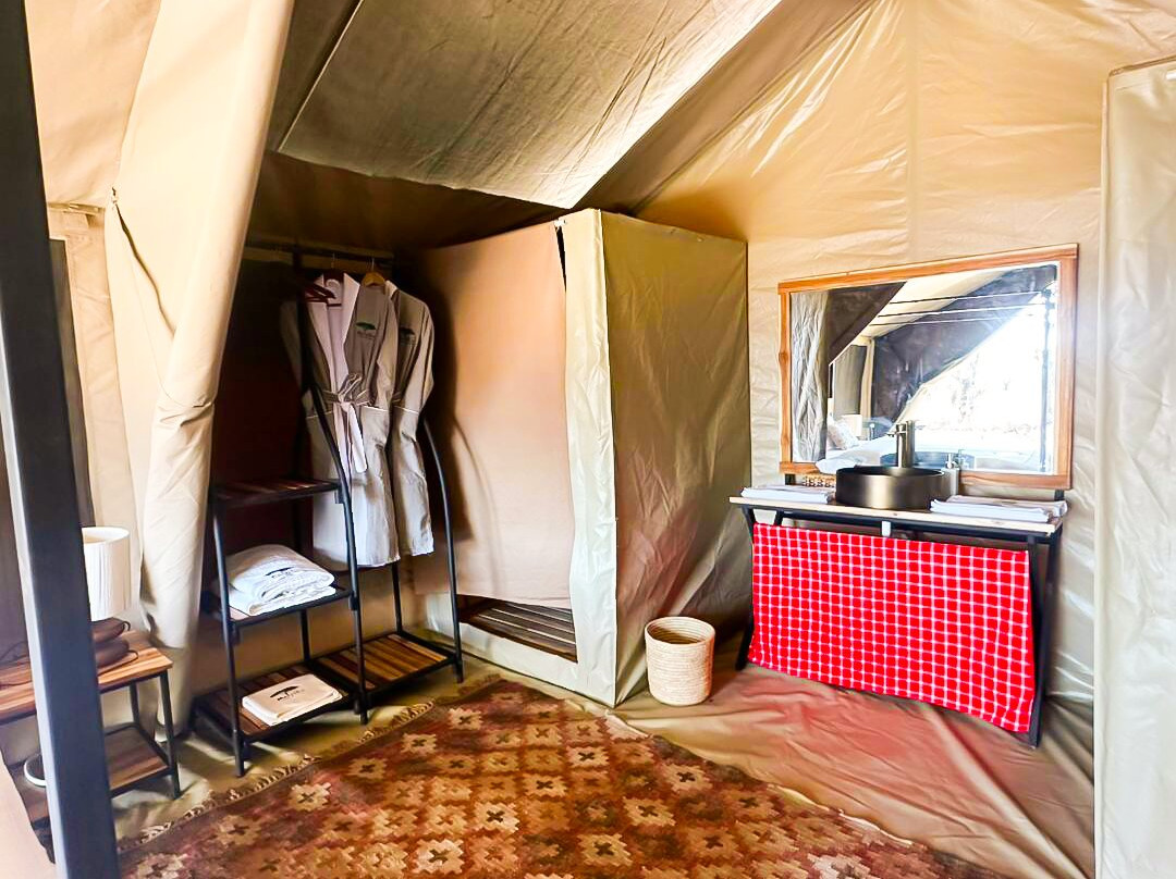 Malaika Mara River Migration Camp
