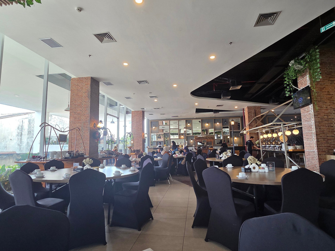 Luminor Hotel Purwokerto主图