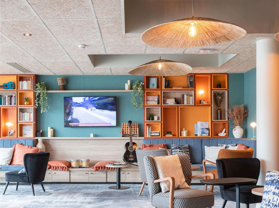 宜必思巴耶贝森港酒店