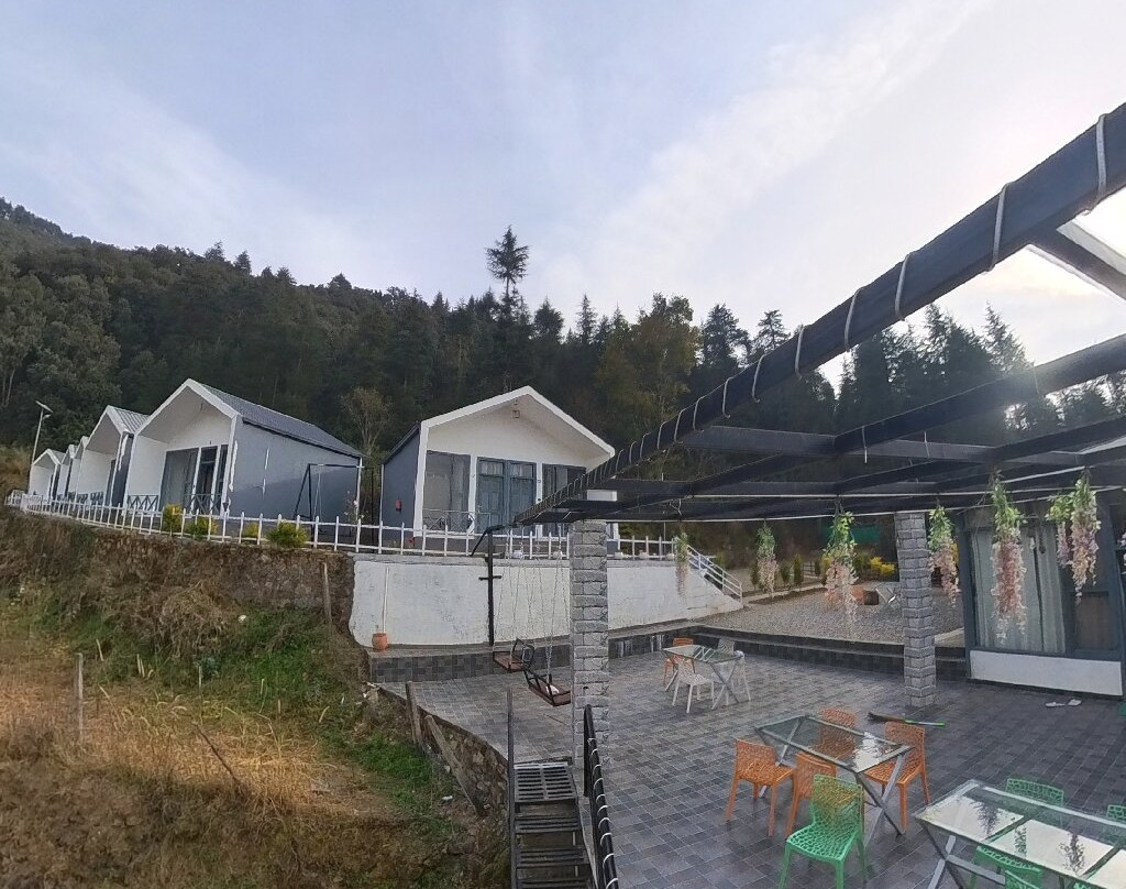 The Shire Resort & Bistro