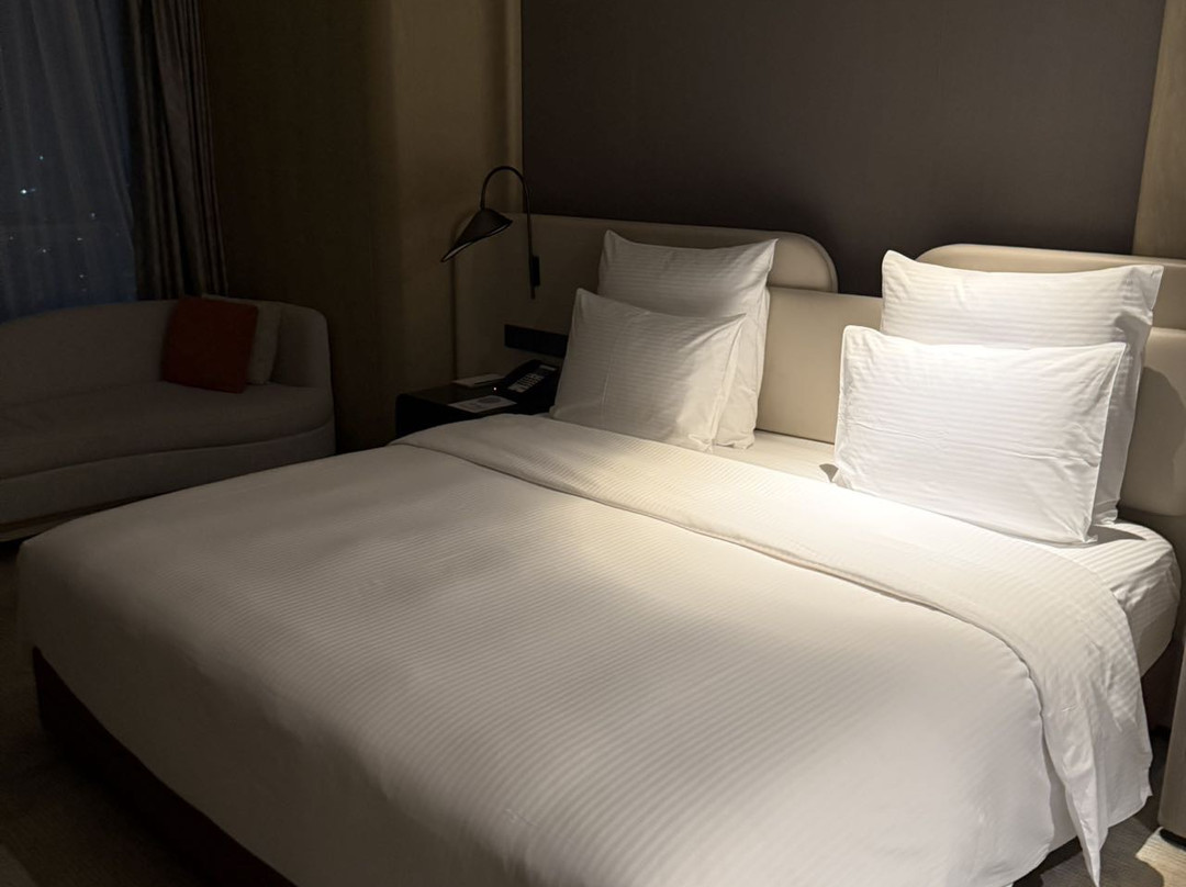 深圳深铁铂尔曼酒店主图