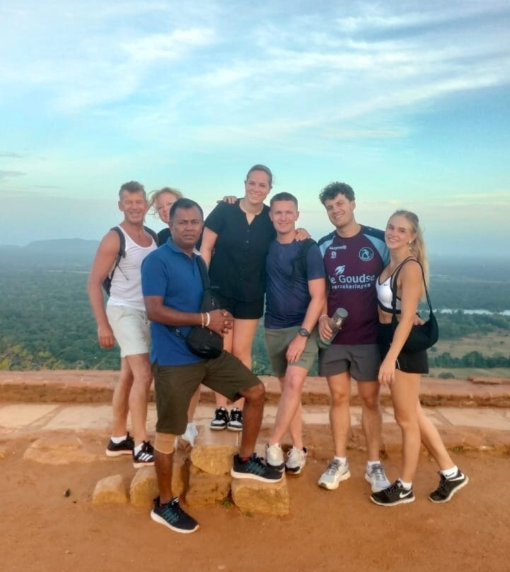 SriLankan Pearl-康提必去景点