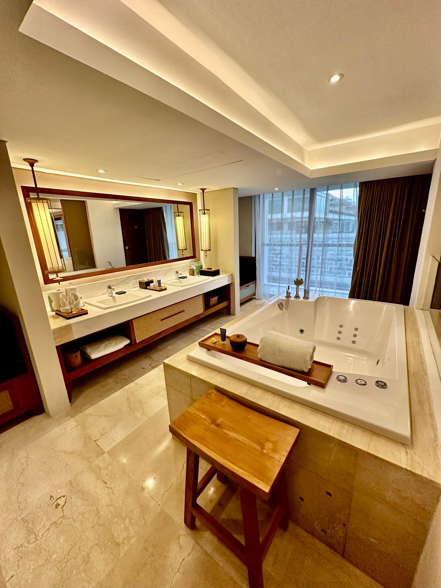 巴厘岛邦达套房酒店-官方