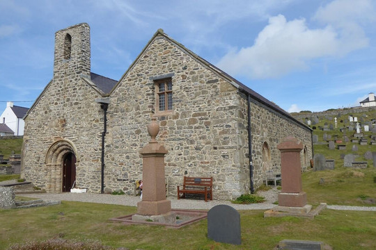 St Hywyn's Church-Aberdaron必去景点