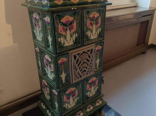 Musee de la Faience-萨尔格米纳必去景点