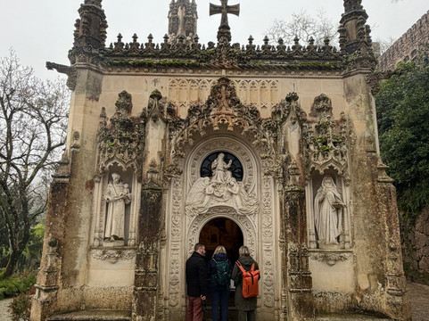 Portuguese Chauffeur-里斯本必去景点